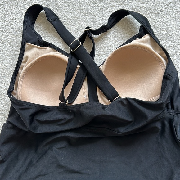 Maternity Beach Bump brand Tankinis - Picture 5 of 9